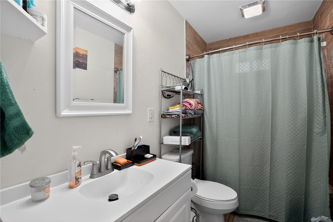 624 Chamberlain St Property Photo 31