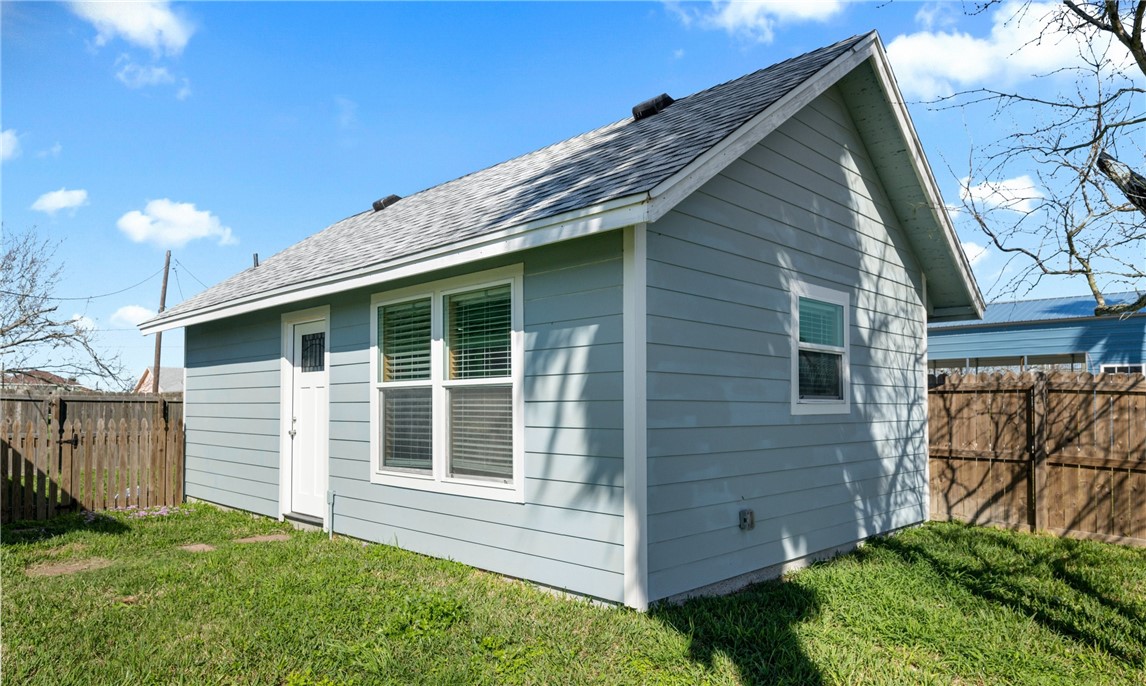309 E. Pompano Property Photo 21