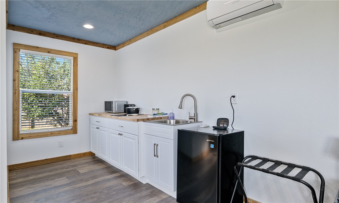 309 E. Pompano Property Photo 23