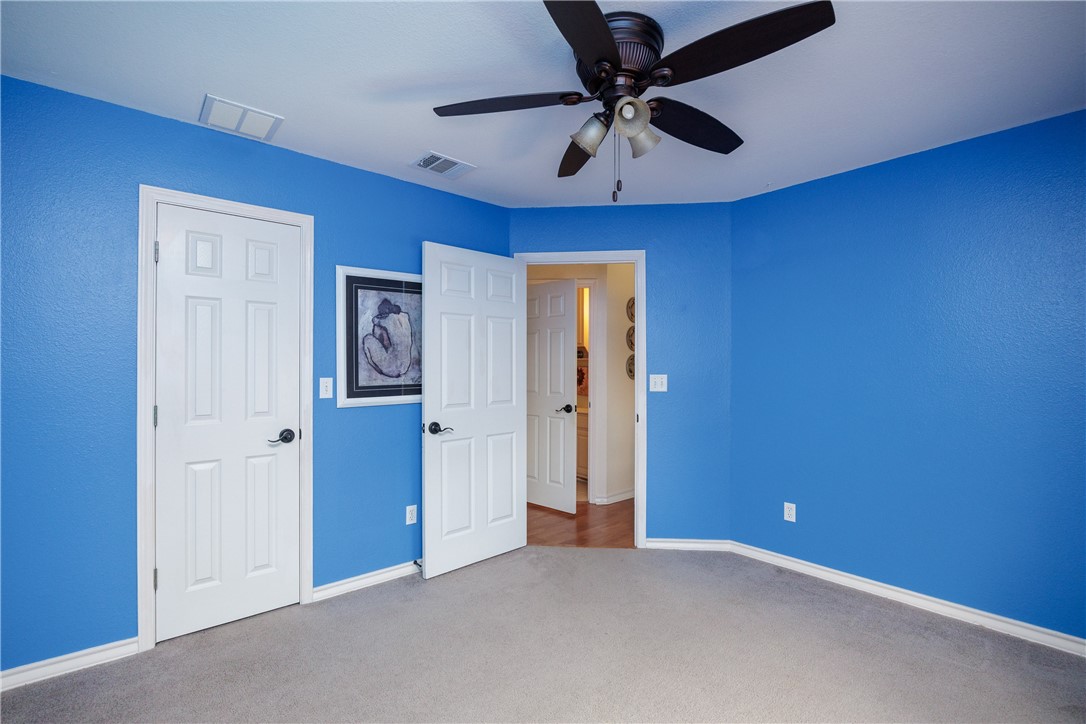 7501 Lourdes St Property Photo 26