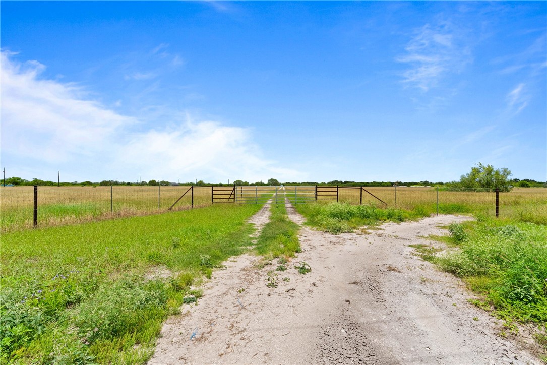 6056 Highway 44 Property Photo 3