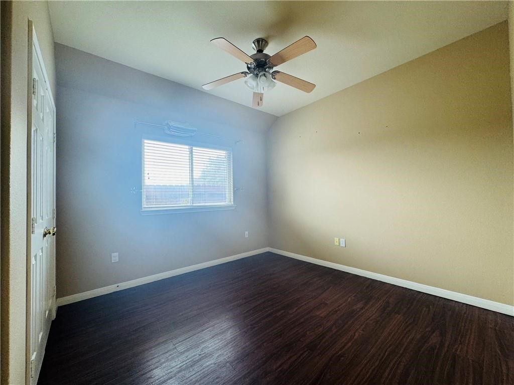 7541 Exeter Ct Property Photo 7