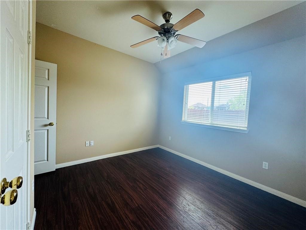 7541 Exeter Ct Property Photo 9