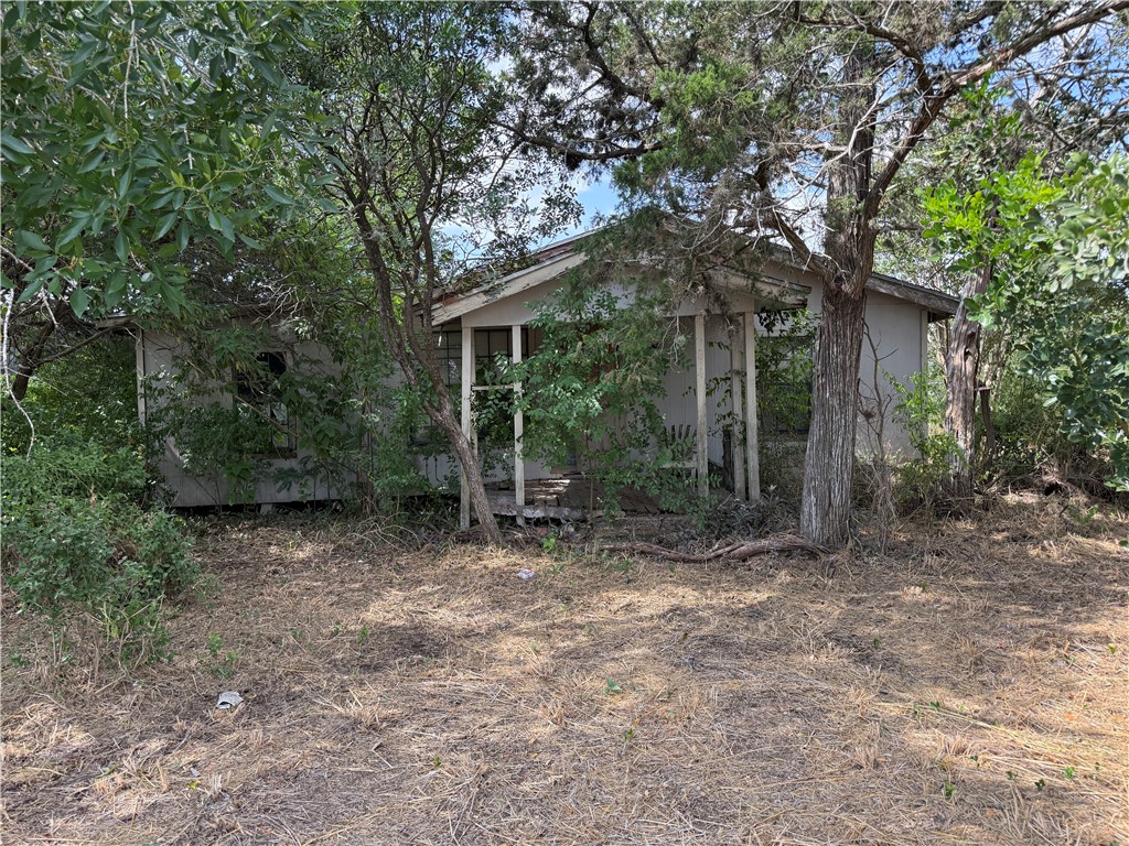 814 W 3rd St Property Photo 1