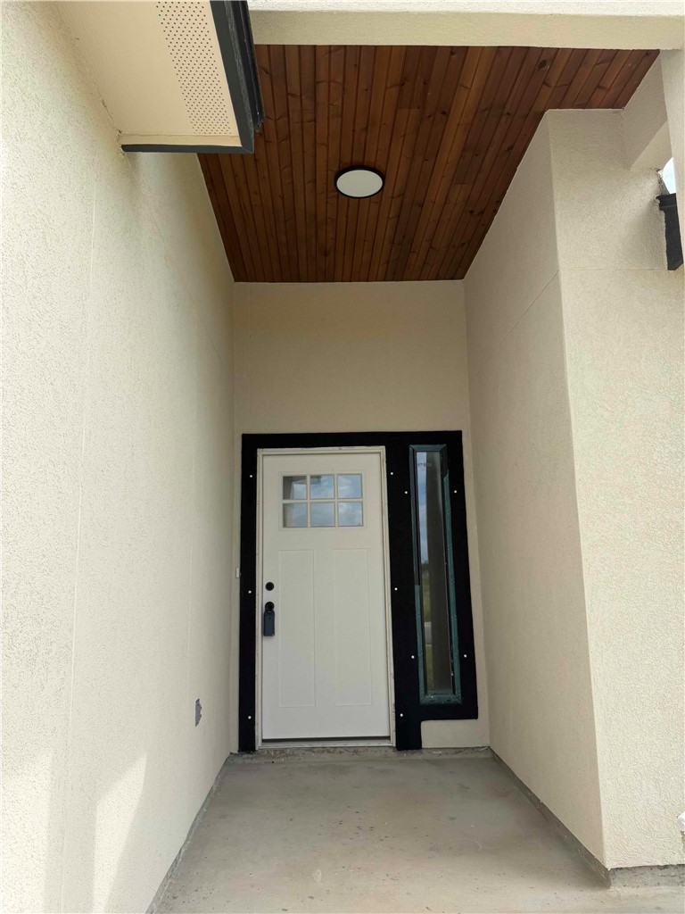 1530 Jeanne Marie Dr Property Photo 3