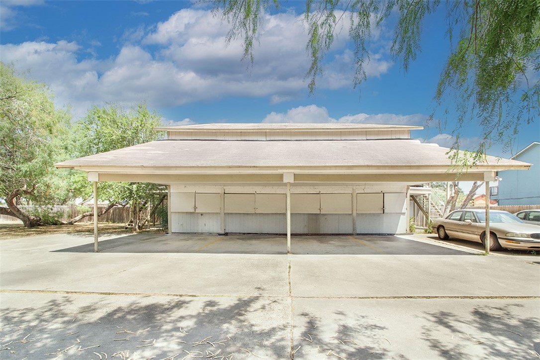 477891 Property Photo 2