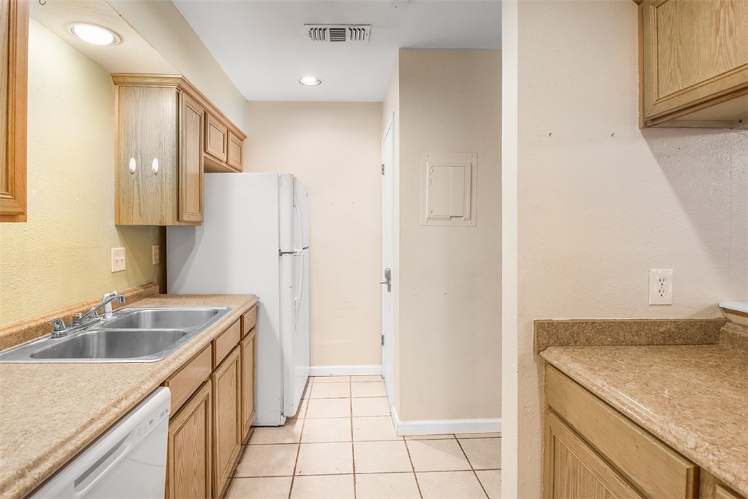 477891 Property Photo 11