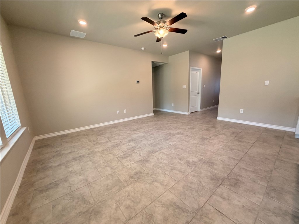 2243 Medusa Dr Property Photo 5