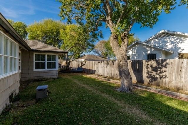 452 Delaine Dr Property Photo 12