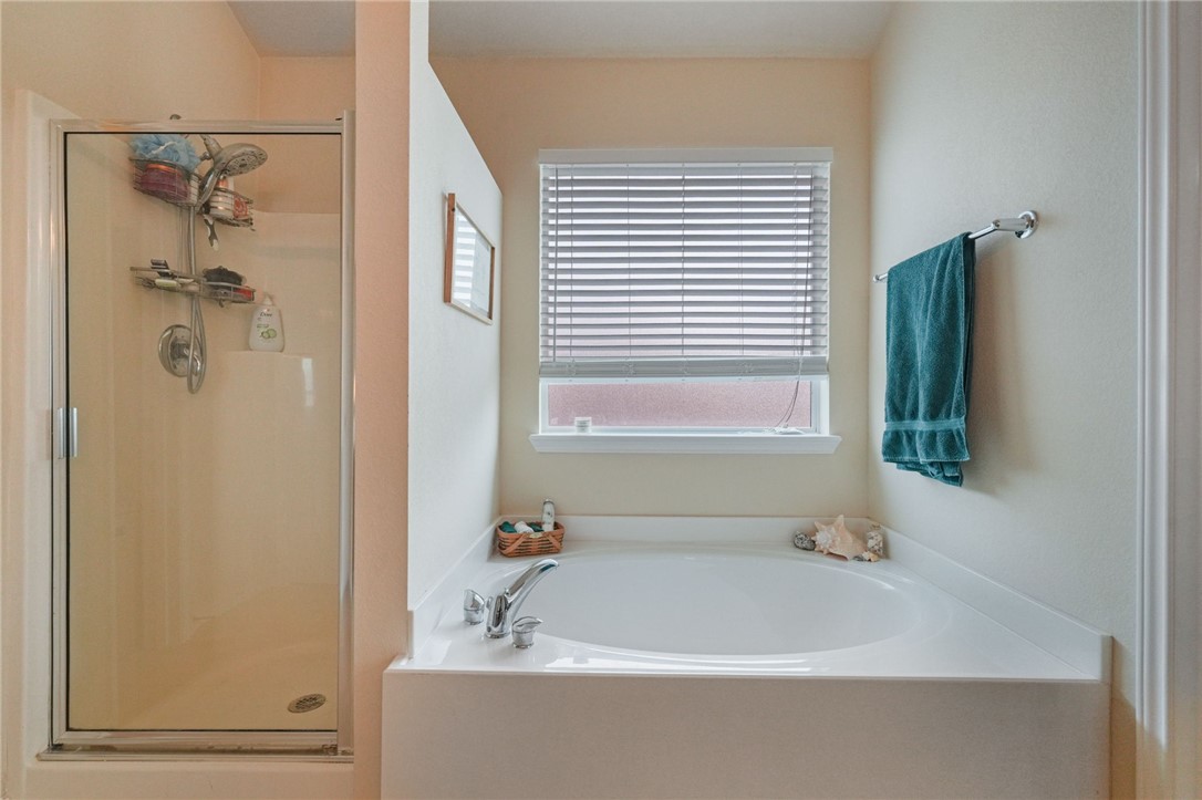 6726 Dungeoness Dr Property Photo 22