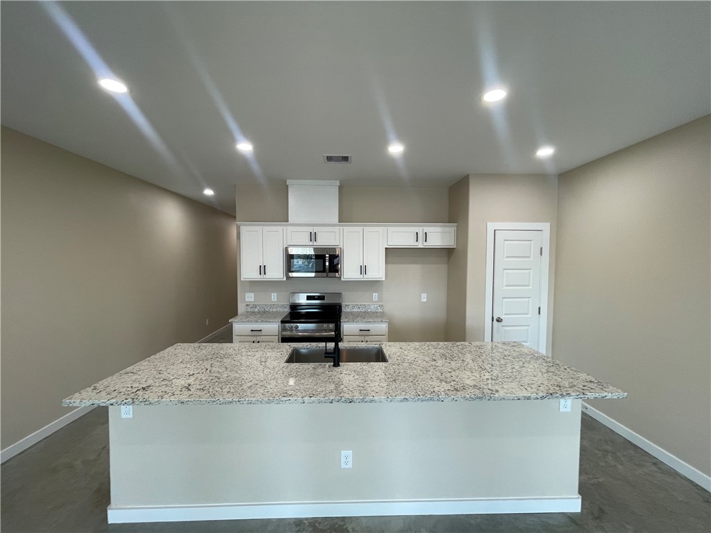 13957 Fortuna Bay Dr B Property Photo 9