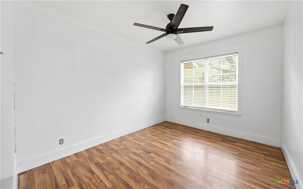 2597 Danforth Lane Property Photo 6