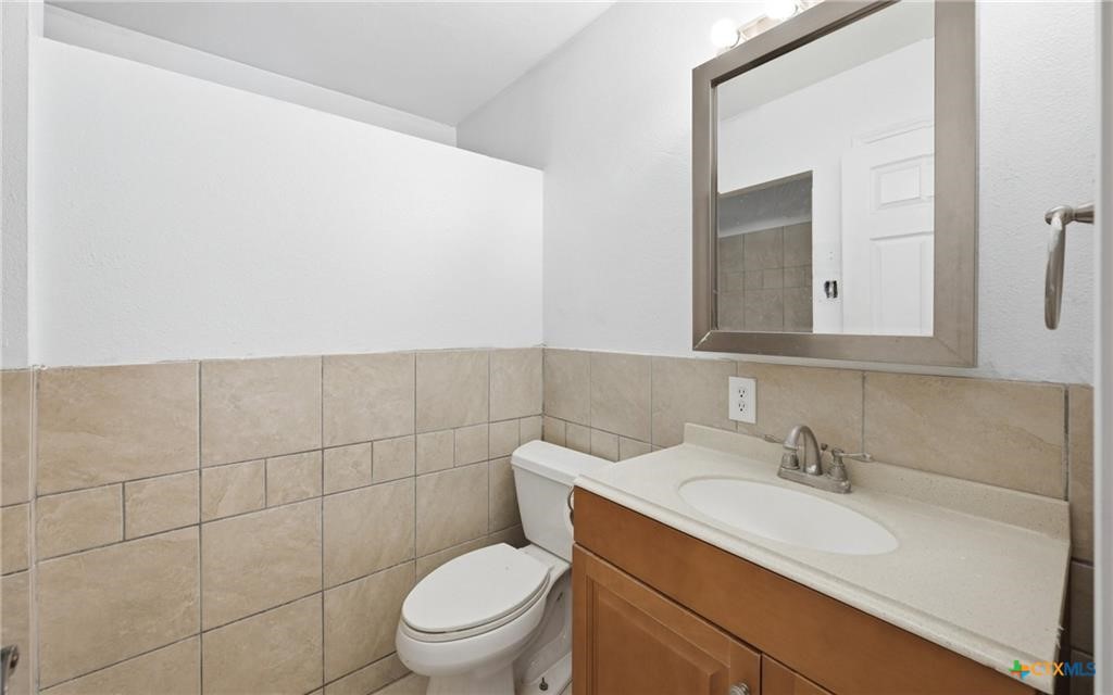 2597 Danforth Lane Property Photo 7