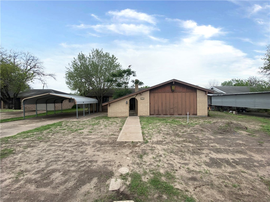 908 Fannin St Property Photo 1