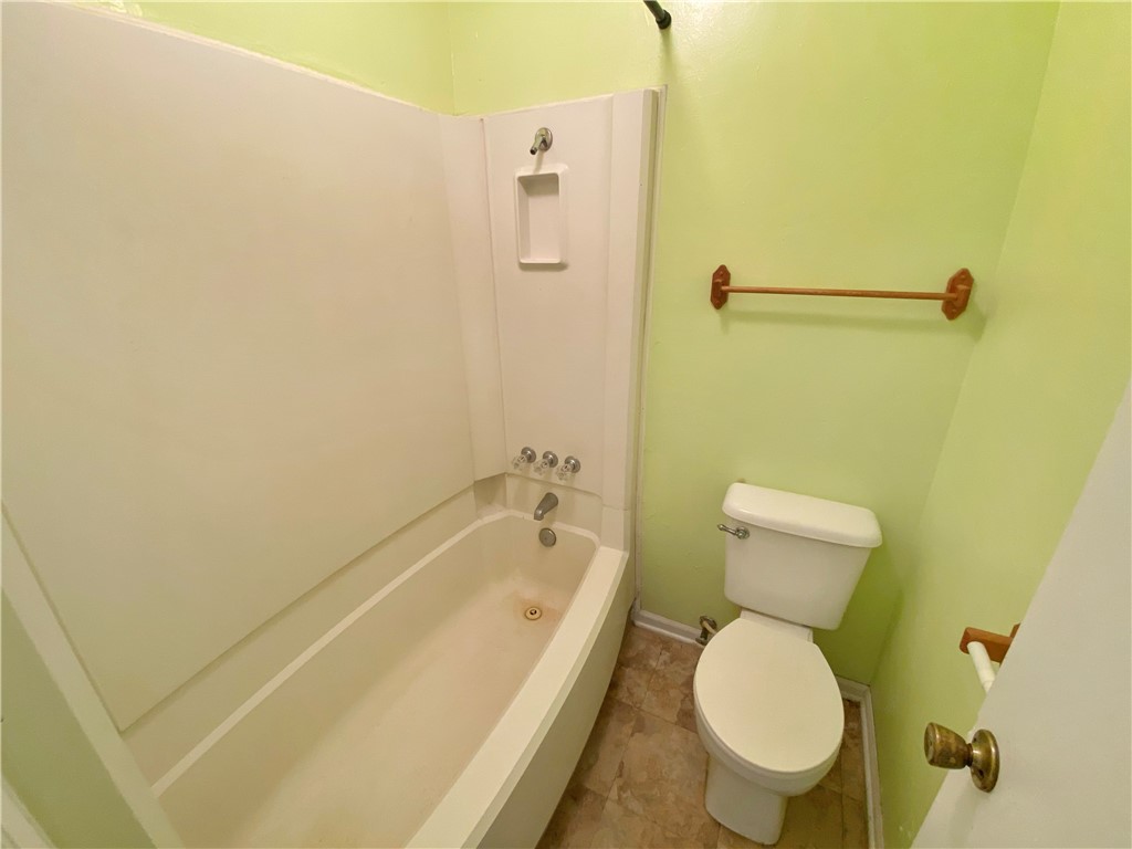 908 Fannin St Property Photo 22