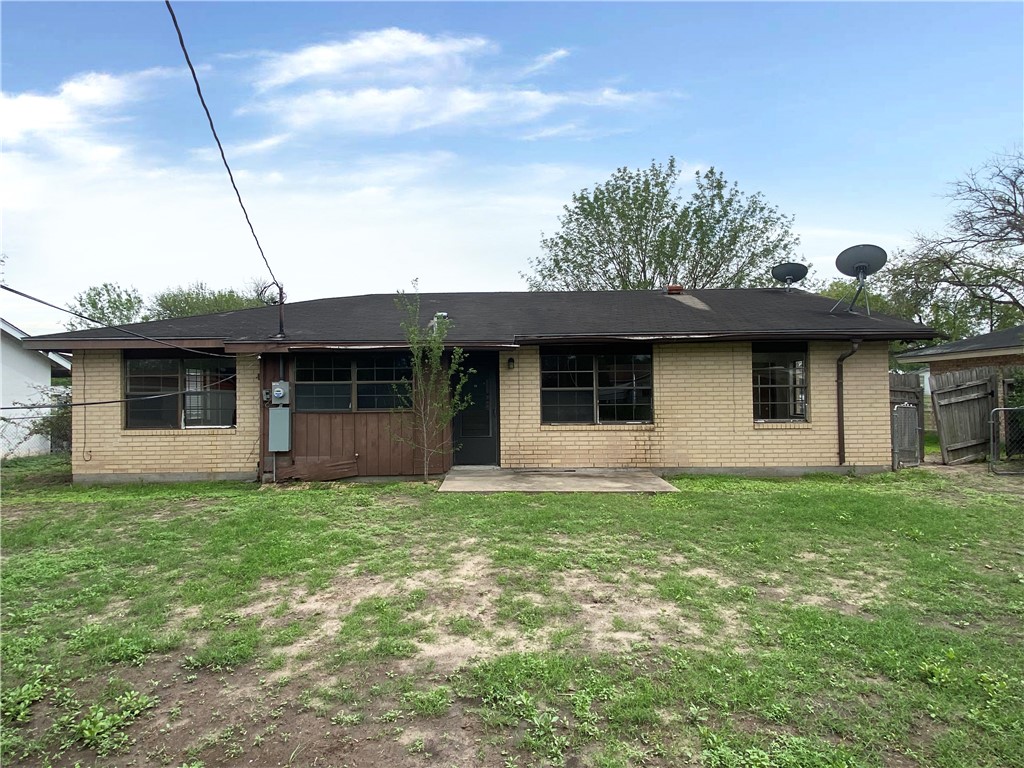908 Fannin St Property Photo 27