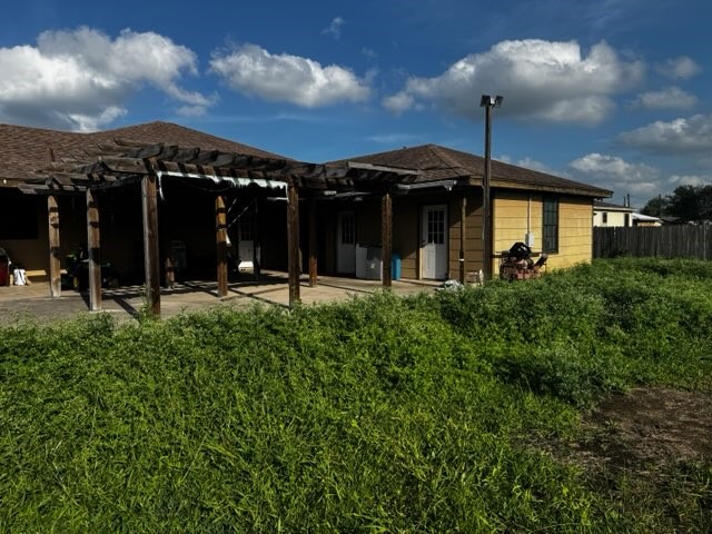 169 Zaragosa Property Photo 13