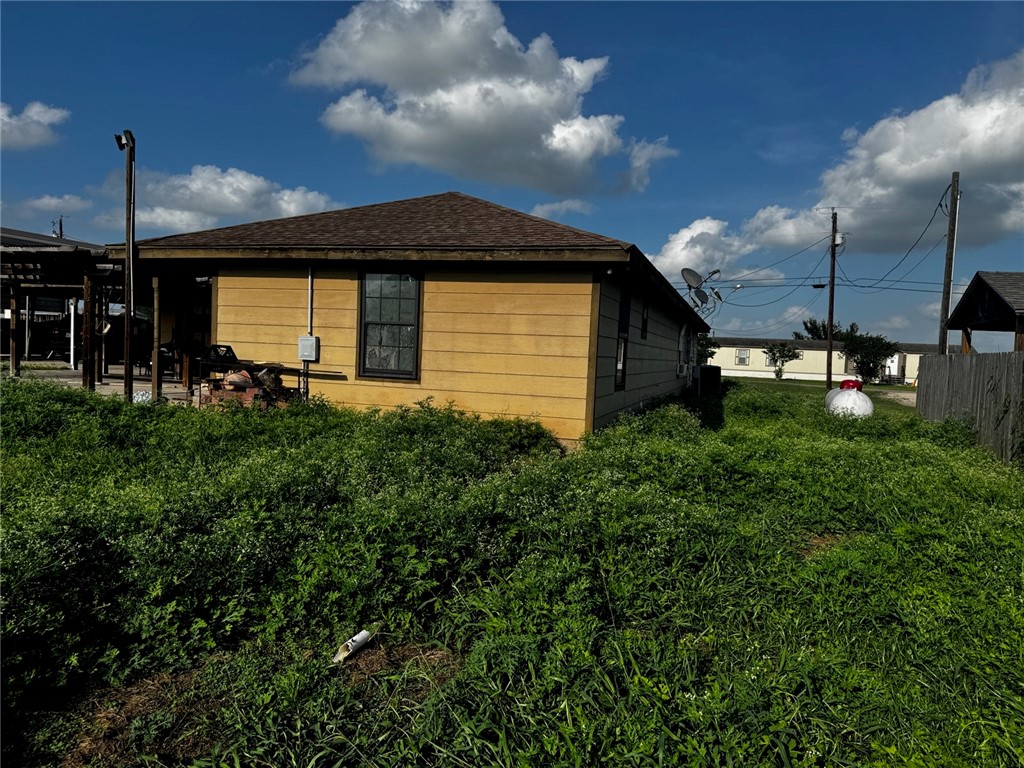 169 Zaragosa Property Photo 16