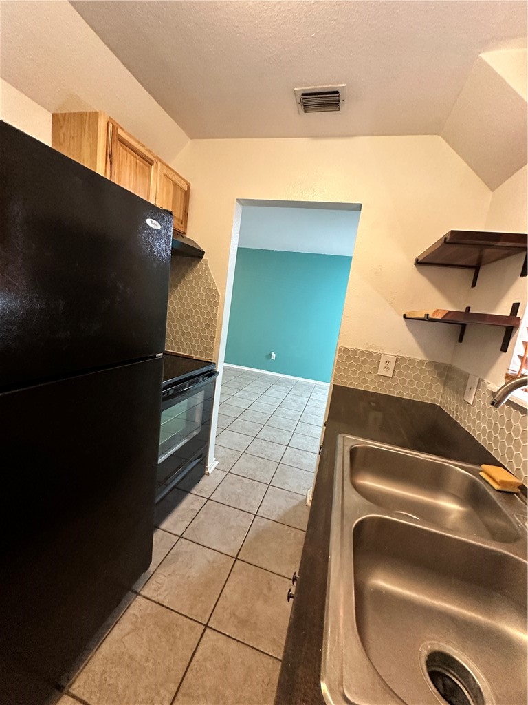 7122 Premont Dr E-103 Property Photo 6