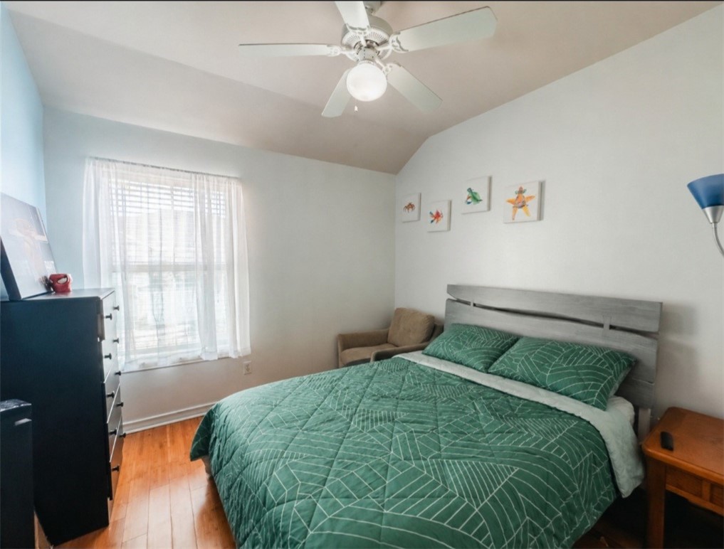 15110 Leeward Dr 103 Property Photo 9
