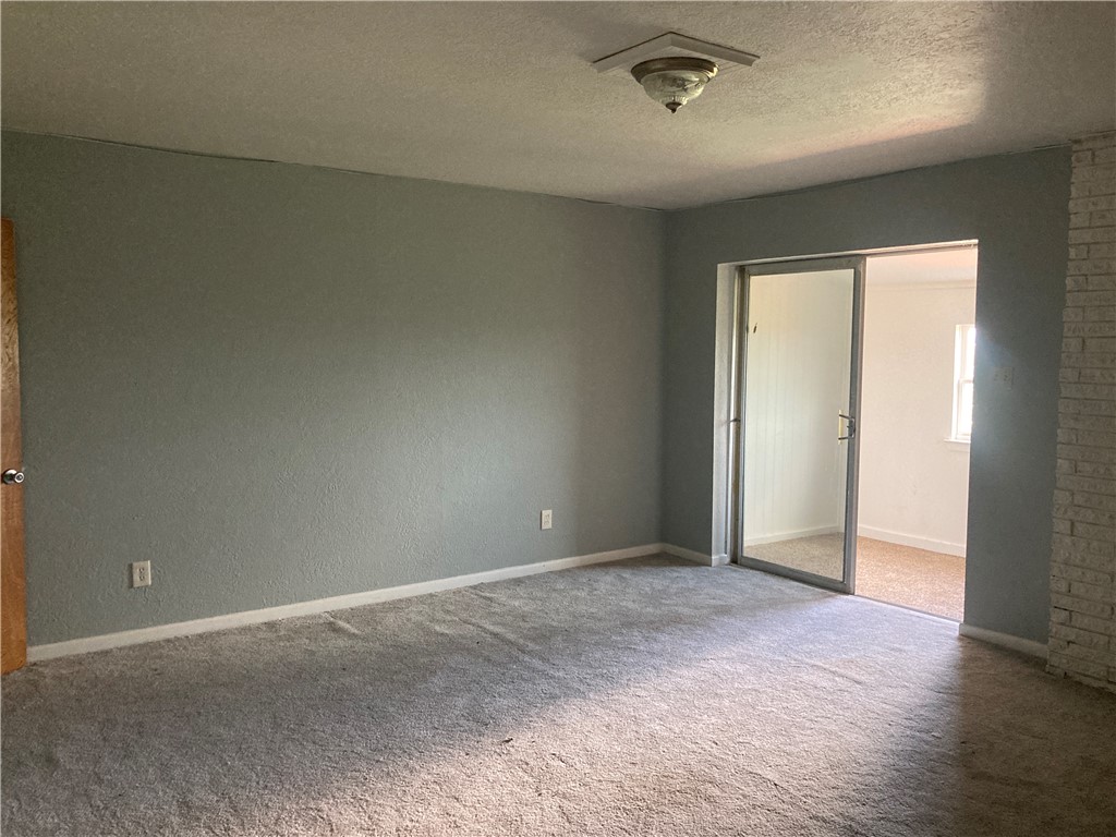 13729 River Forest Dr Property Photo 11