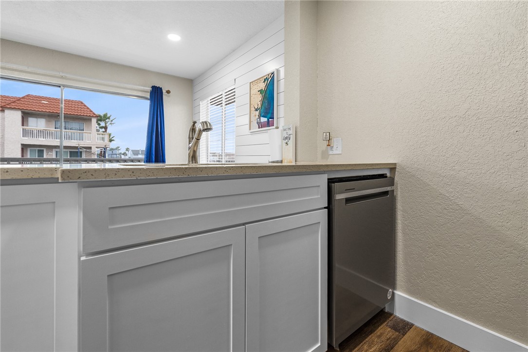 14428 Compass St 201 Property Photo 21
