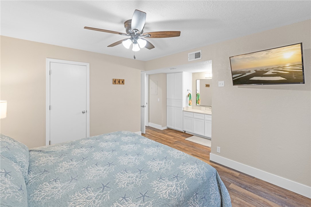 14428 Compass St 201 Property Photo 24