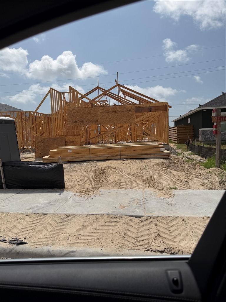 478005 Property Photo 1