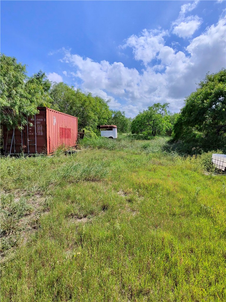 14417 County Road 1478 Property Photo 5