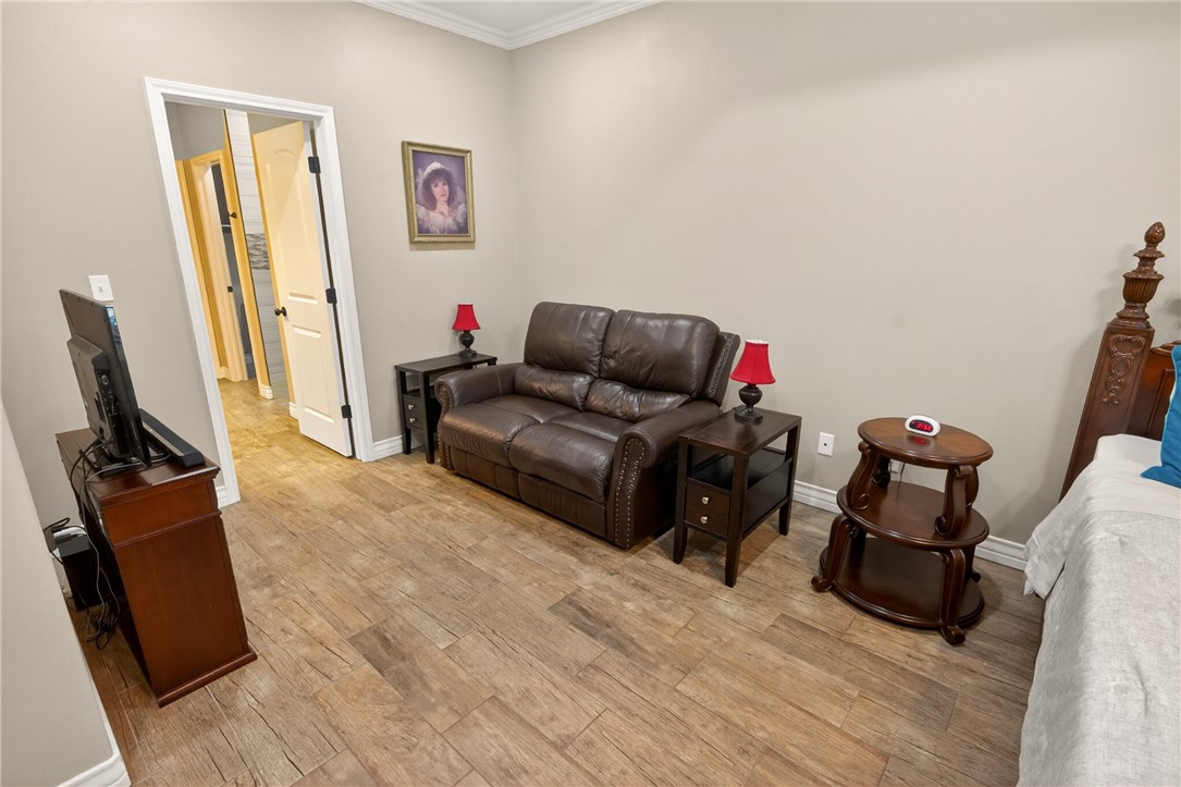 7814 Superman Dr Property Photo 19