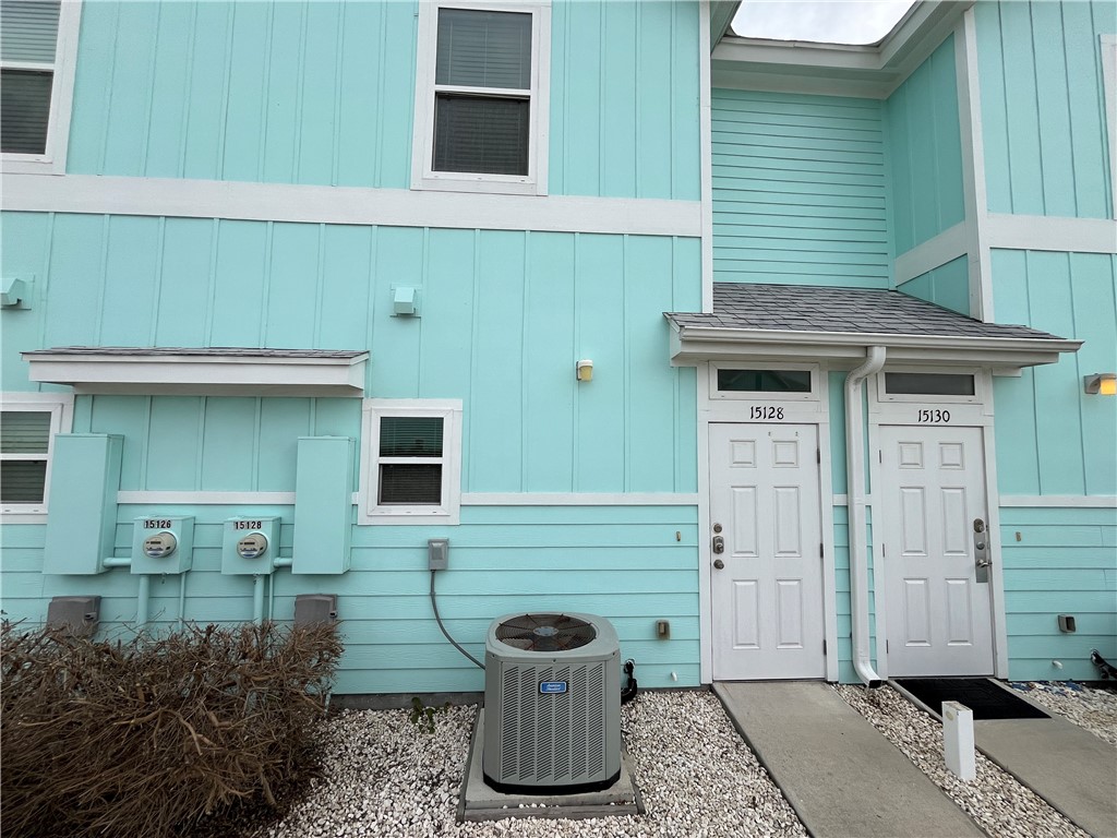 15128 Dory Dr Property Photo 2