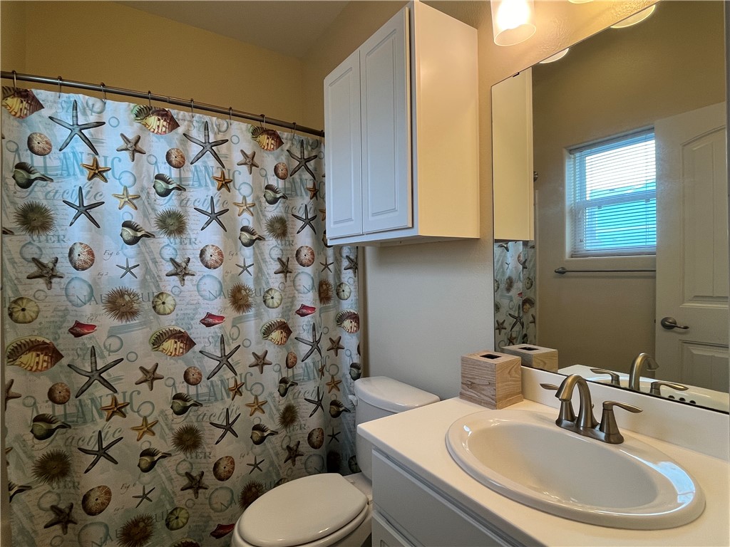 15128 Dory Dr Property Photo 3