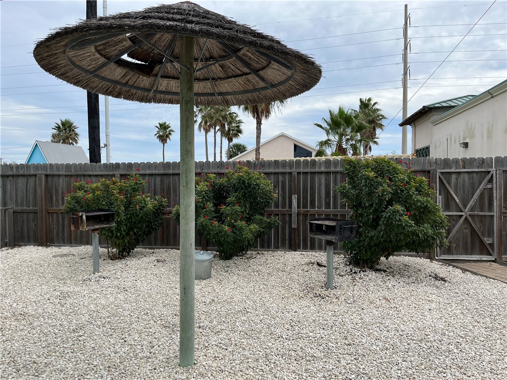 15128 Dory Dr Property Photo 25