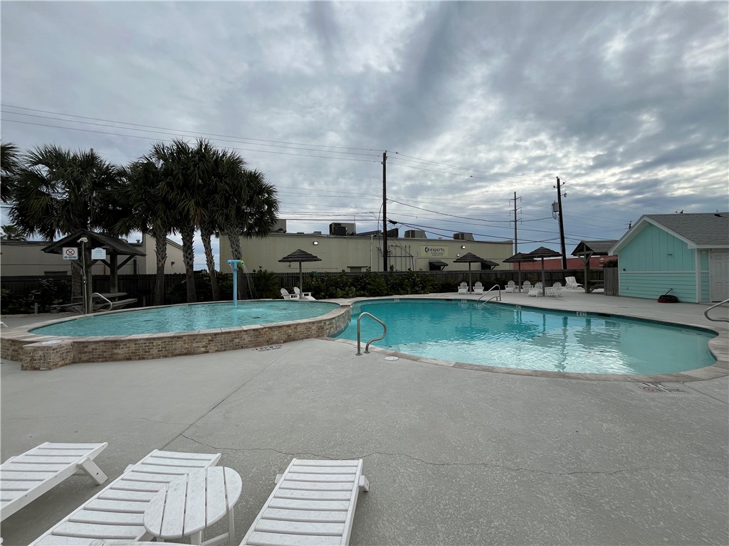 15128 Dory Dr Property Photo 29