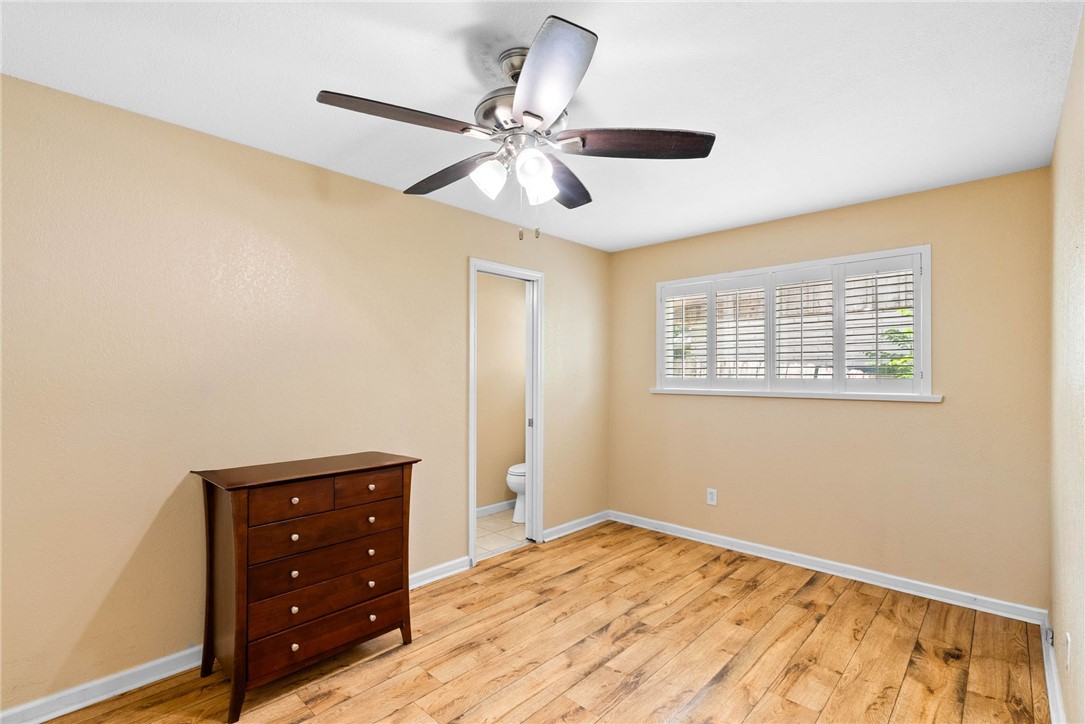 1613 Sandalwood Dr Property Photo 3