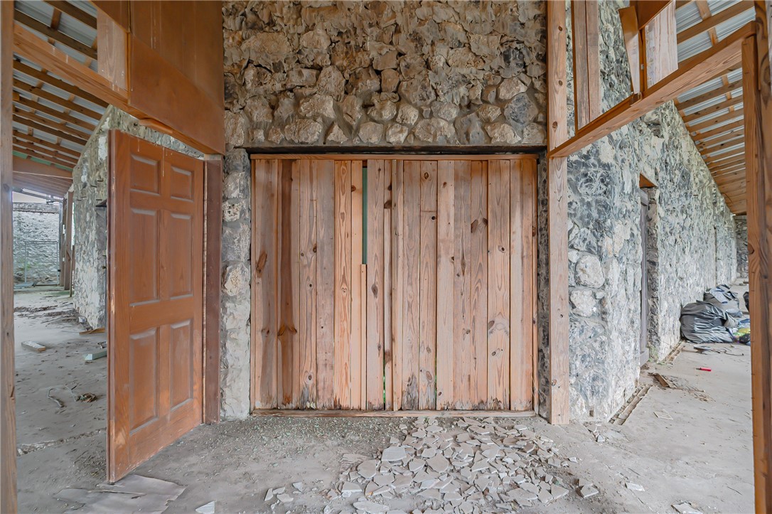 8985 Us Hwy 181 Property Photo 10
