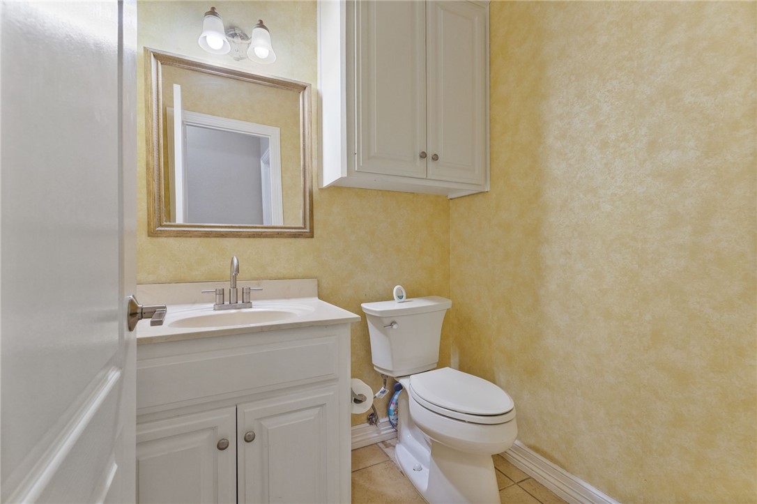 7813 Charlero Dr Property Photo 28