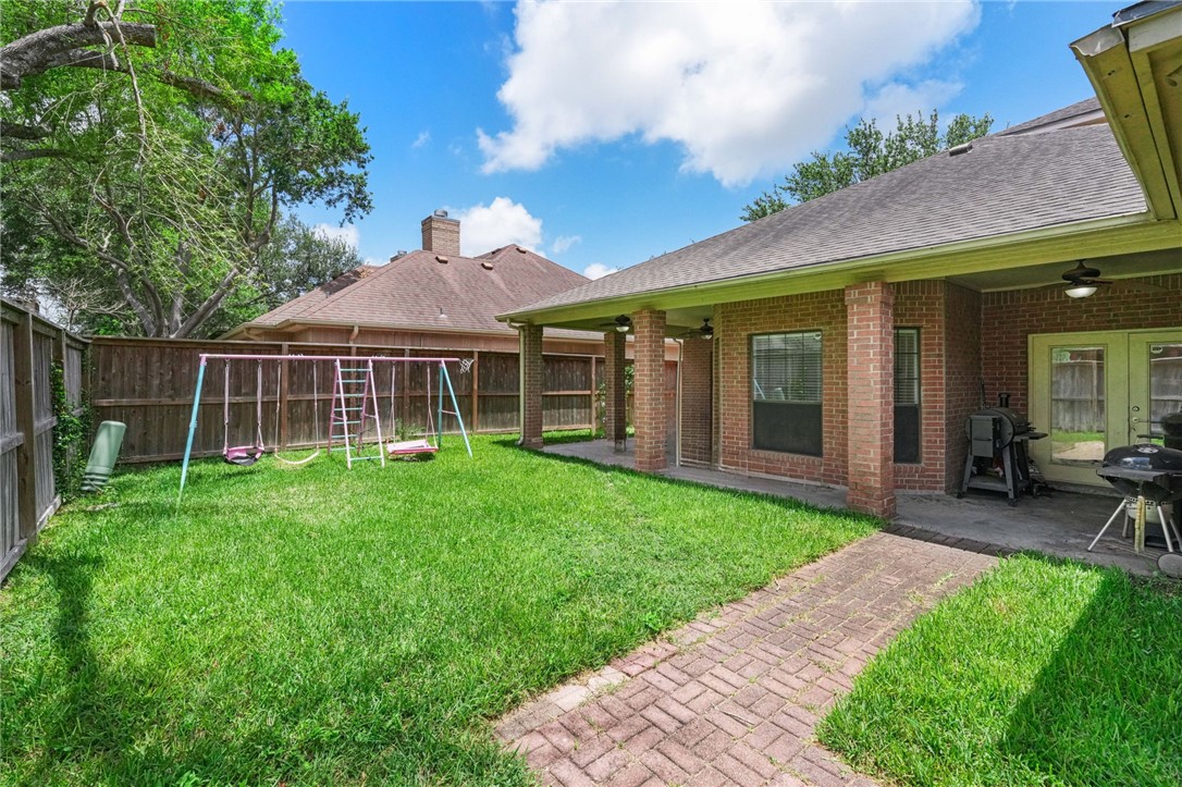 7813 Charlero Dr Property Photo 31