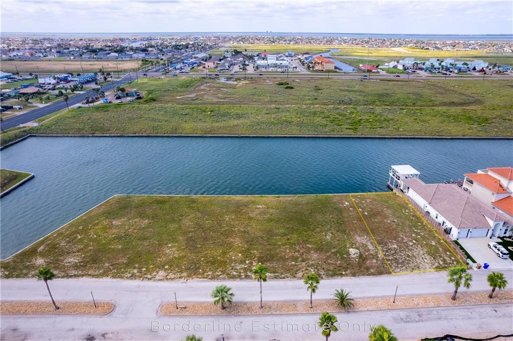 15217 Cane Harbor Blvd Property Photo 2