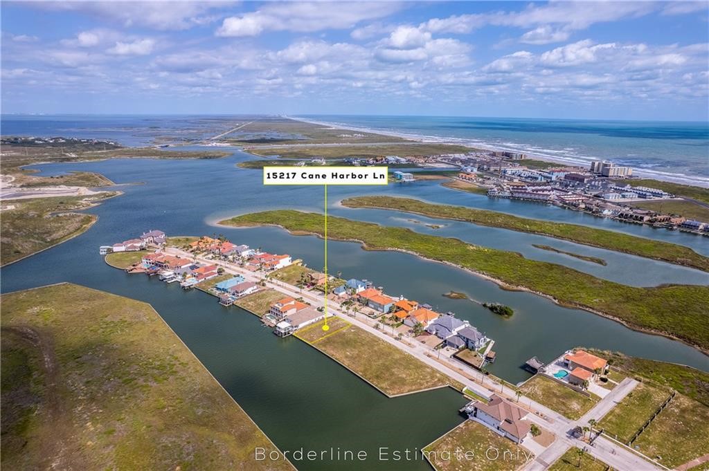 15217 Cane Harbor Blvd Property Photo 6
