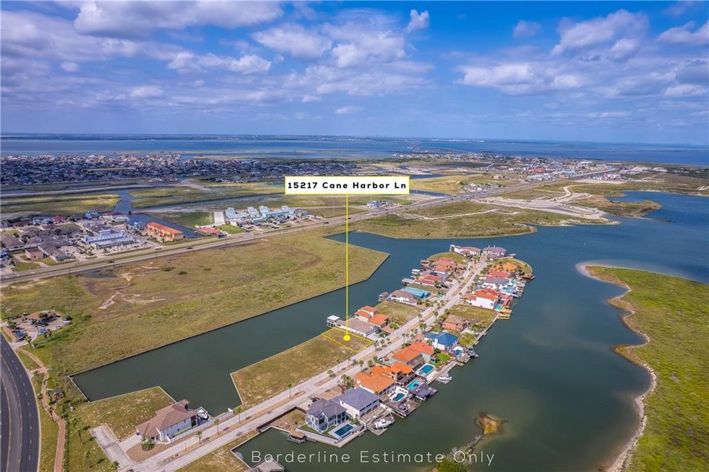 15217 Cane Harbor Blvd Property Photo 7