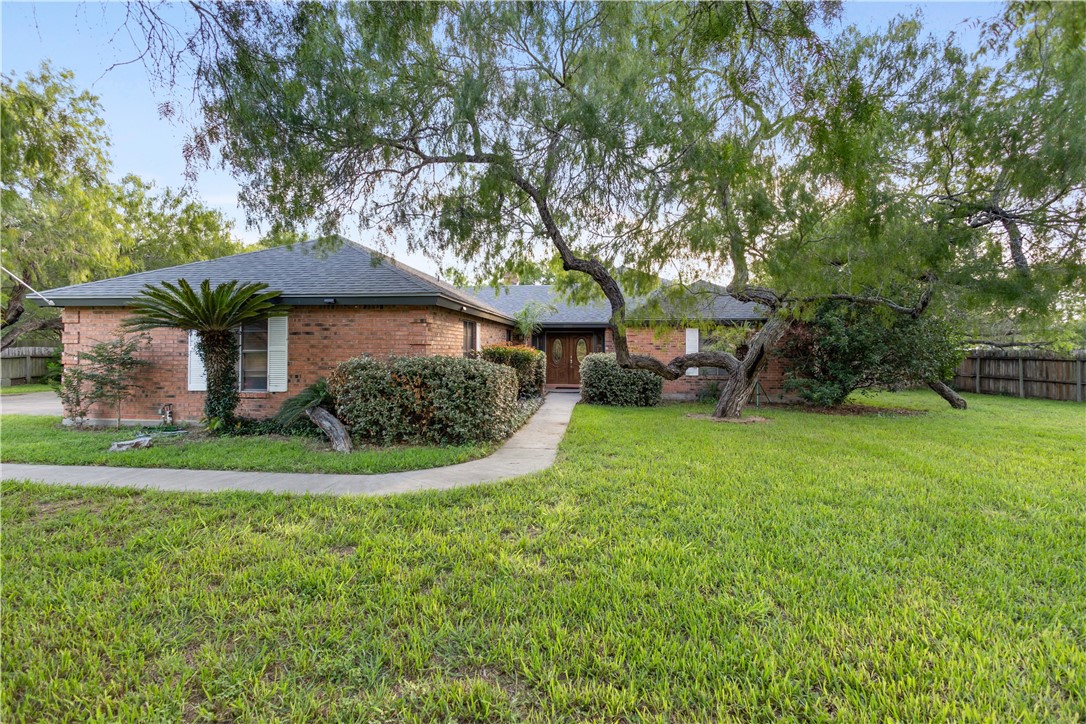 341 Brenda Property Photo