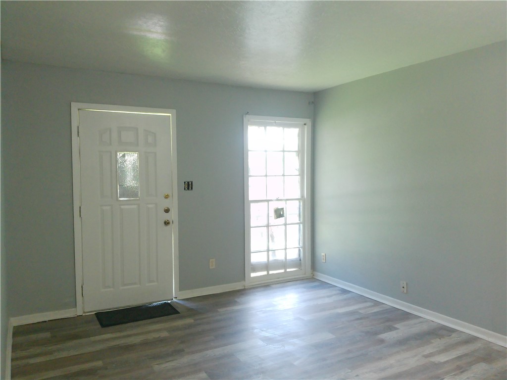 1722 Tarlton St Property Photo 2