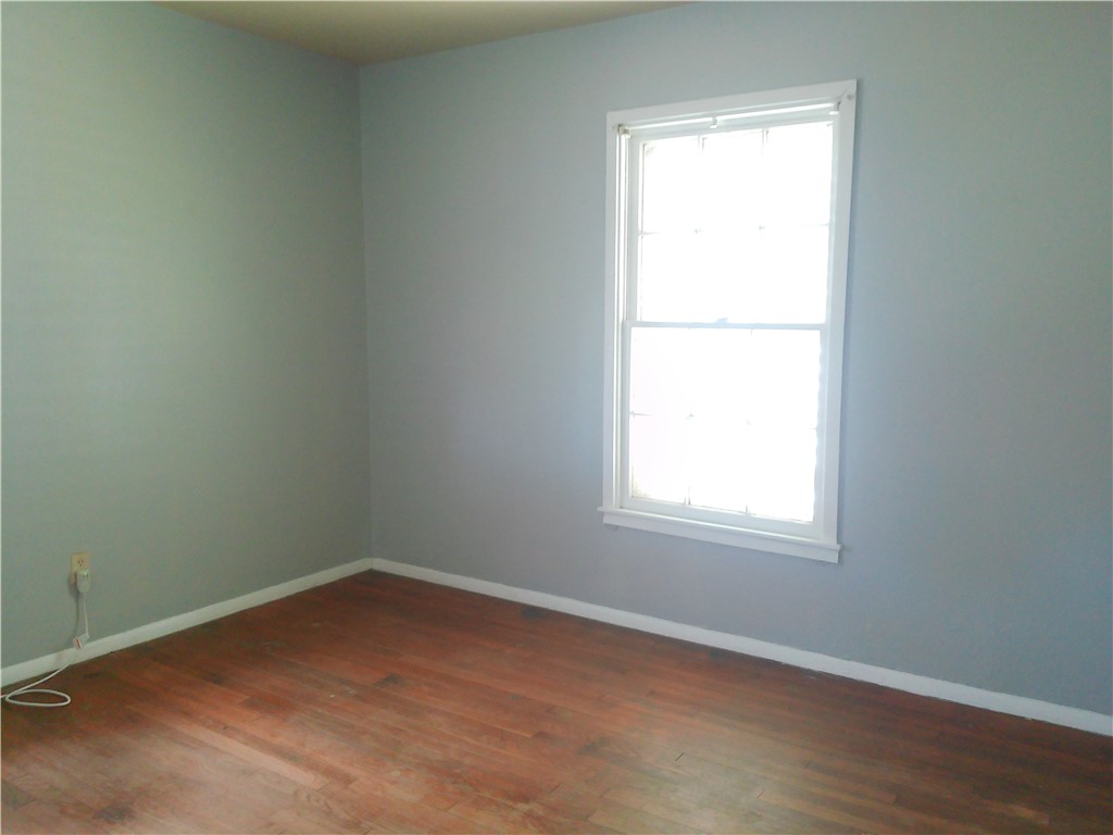 1722 Tarlton St Property Photo 9