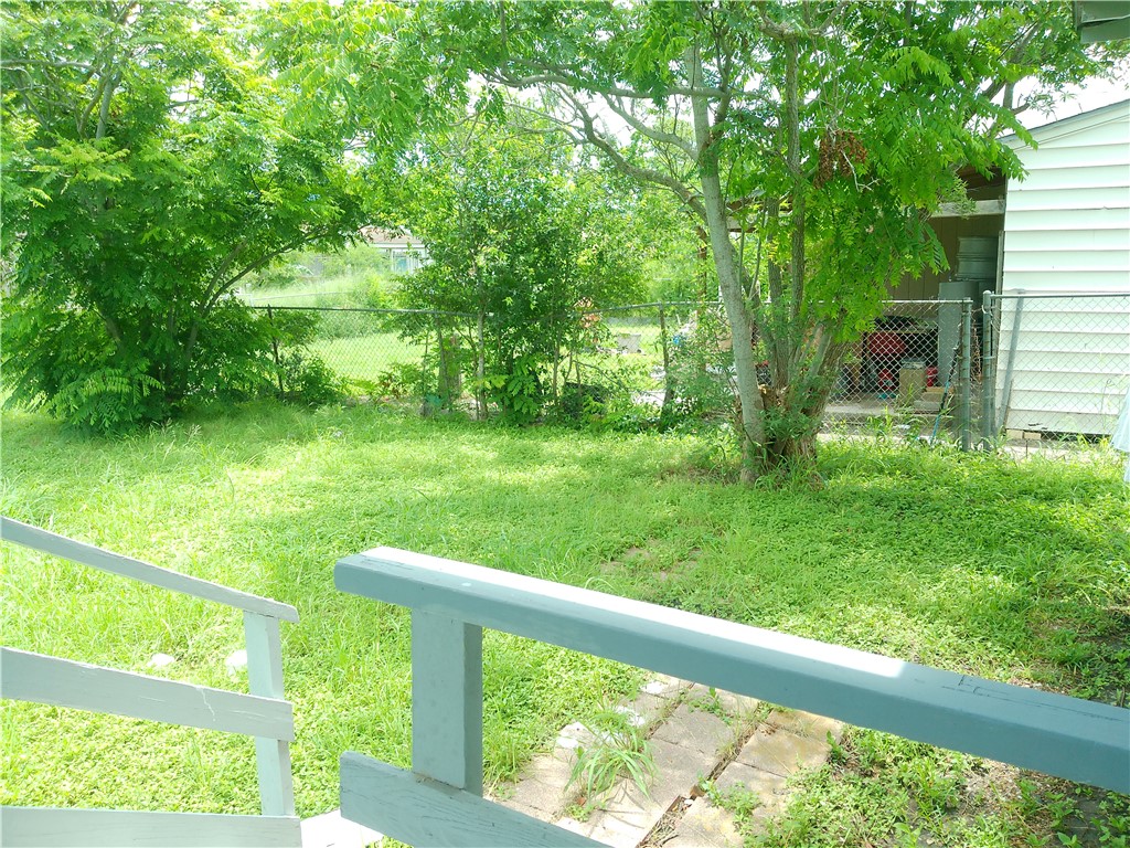 1722 Tarlton St Property Photo 13