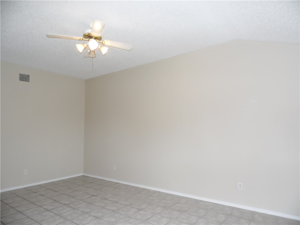 13656 Teague Lane 8 Property Photo 3