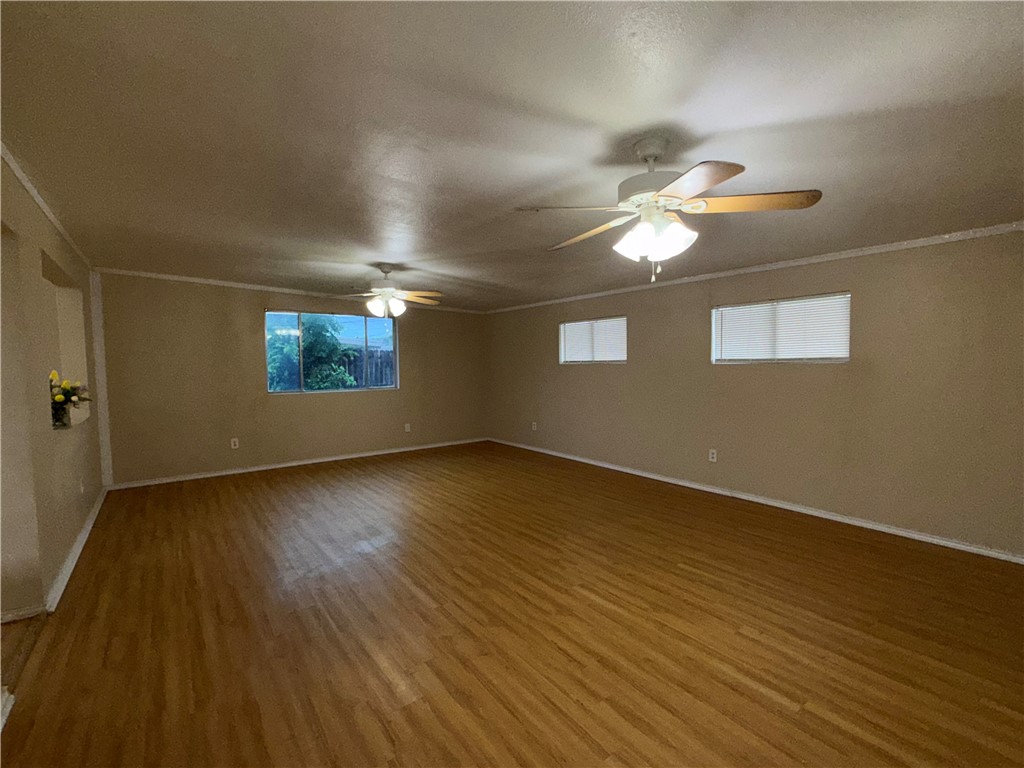 1008 Diomede Dr Property Photo 8