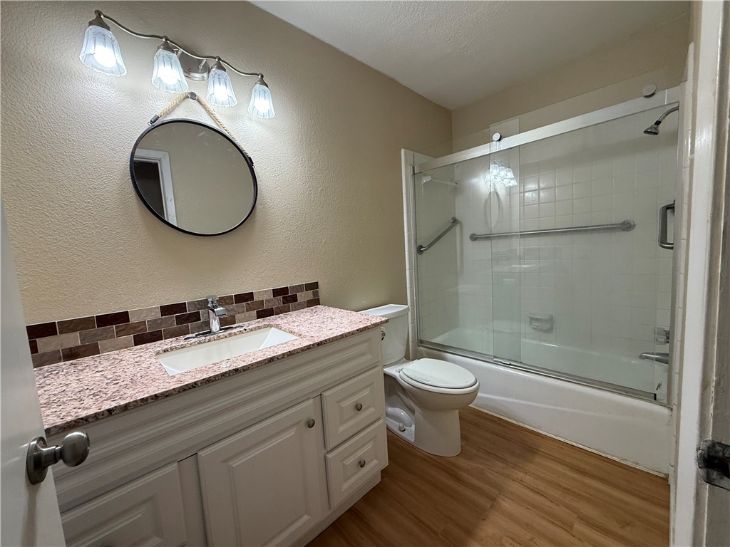 1008 Diomede Dr Property Photo 10