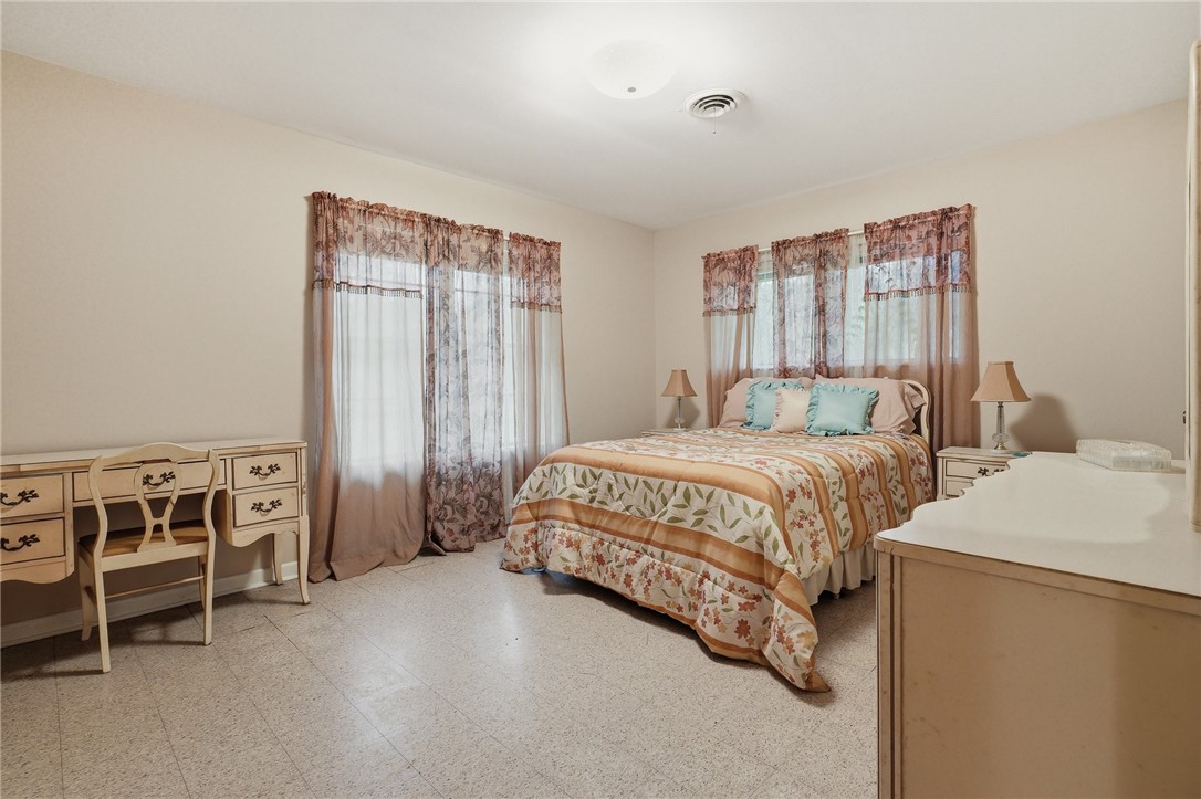 109 Fm 1360 Property Photo 18