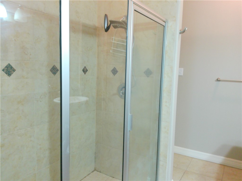 4750 Grand Junction Dr 24 Property Photo 13